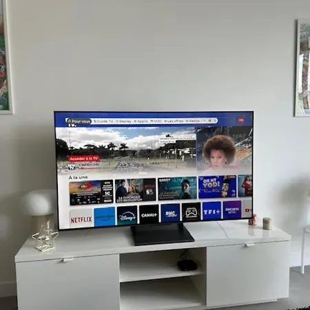 Cozy Two-room Apartamento París